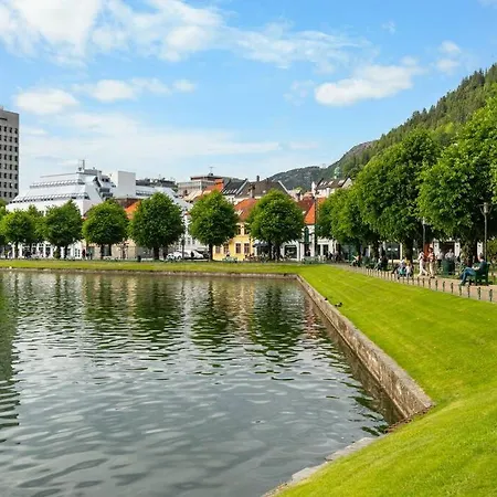 Апартаменты Stylish Place In The Heart Of *