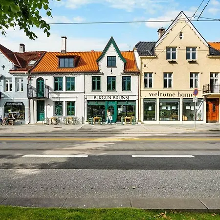 Stylish Place In The Heart Of *