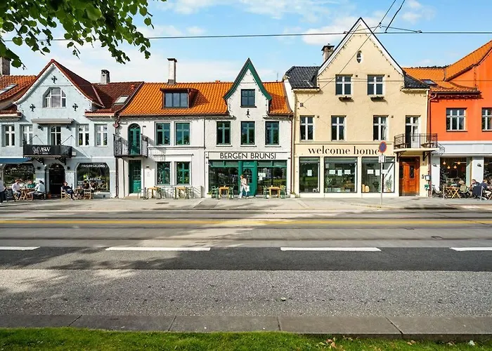 Stylish Place In The Heart Of *